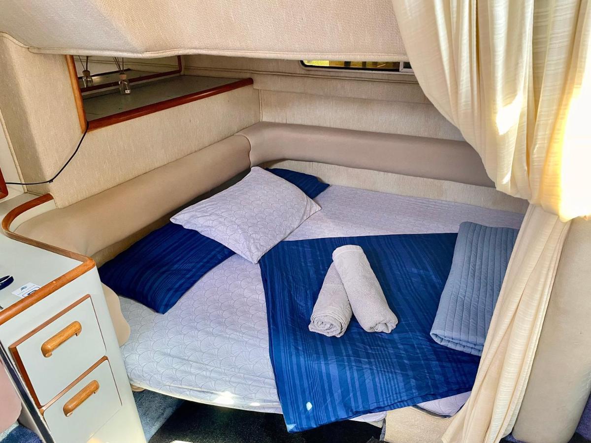 Yacht Hotel Barcelona Sant Adrià de Besòs Esterno foto