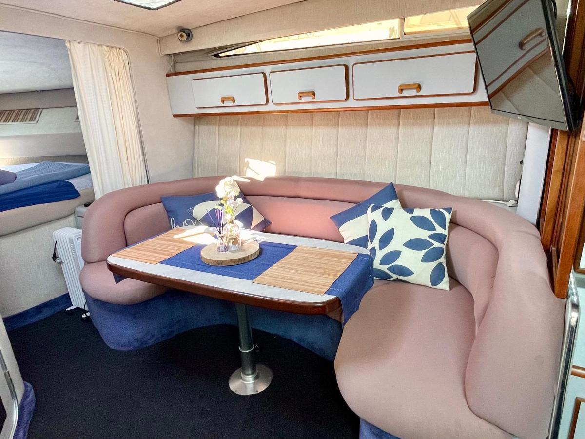 Yacht Hotel Barcelona Sant Adrià de Besòs Esterno foto